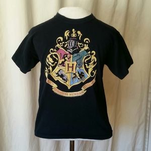 Harry Potter Hogwarts Gildan black t-shirt small